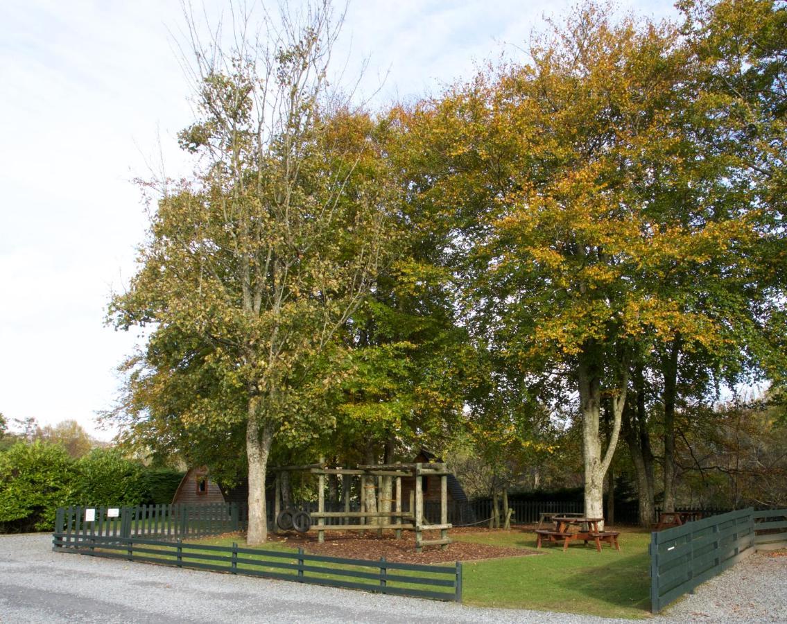 Braidhaugh Holiday Lodge And Glamping Park 크리프 외부 사진