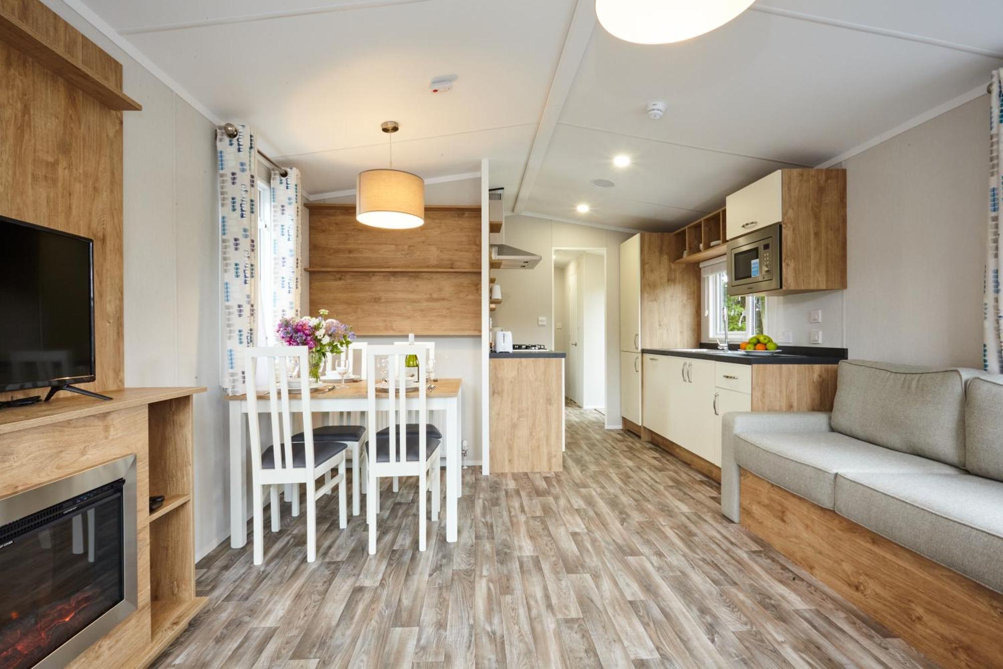 Braidhaugh Holiday Lodge And Glamping Park 크리프 외부 사진