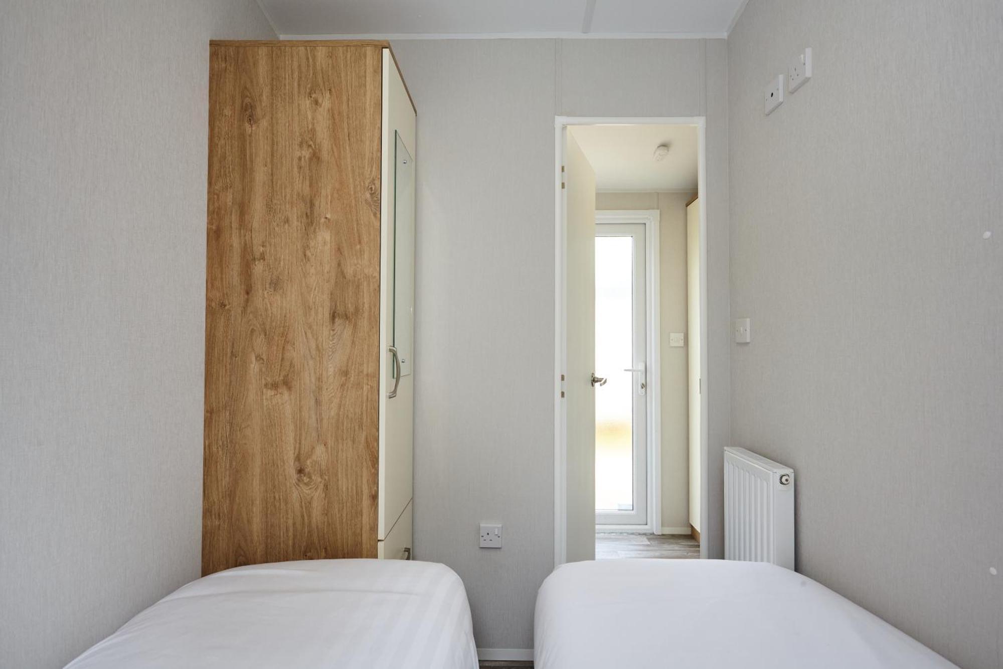 Braidhaugh Holiday Lodge And Glamping Park 크리프 외부 사진